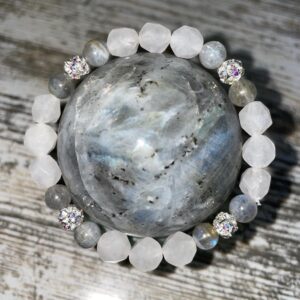 This Rose Quartz and Labradorite bracelet is not only stunning as it encourages love on all levels and can help heart and lung issues as it assists calmness.