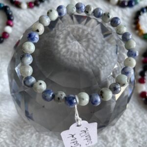 This Blue Sodalite and Jade Bracelet will assist the body to heal the BROW or Third Eye energy center, also known as the BROW Chakra.