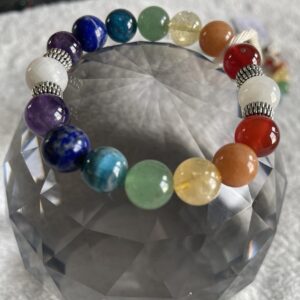 This all-chakra bracelet has the healing properties to assist with whole-body healing whether it is physical, emotional, mental, or even spiritual.