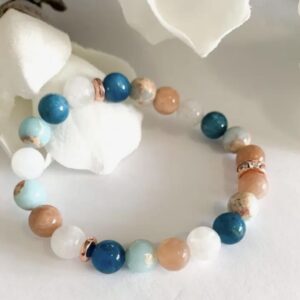 This Positive Thinking 8mm Energy Bracelet will assist your body's innate ability to heal itself: physically, emotionally, mentally, and spiritually.